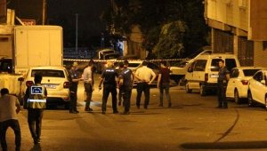 Bağcılar'da silahlı çatışma: 4 ağır yaralı