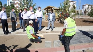 Sivas Büyükşehir Belediye Başkanı, Kardeşler Parkında İncelemelerde Bulundu!