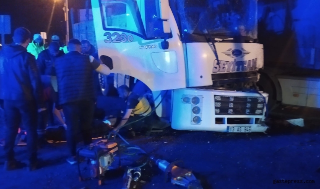 Tatvan'da trafik kazası: 1 yaralı!