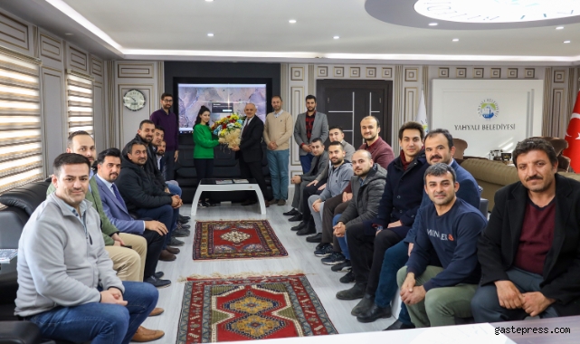 Kayseri Yahyalı Belediyesi sözleşmeli personellerinden teşekkür ziyareti!