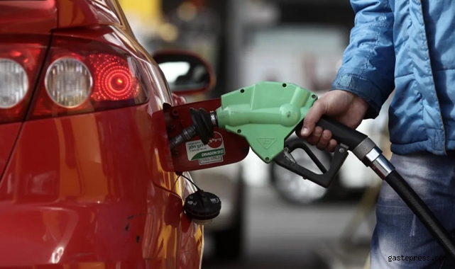 Benzin ve motorine indirim geldi! İndirim pompaya yansıdı!