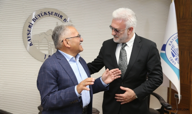 Devlet tiyatroları Genel Müdürü Karadağlı: "Eksiklerimiz var ama onları da hızlı bir şekilde tamamlamaya gayret ediyoruz"