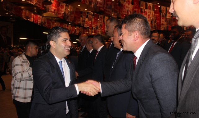MHP’li Özdemir: “İsrail’in, sözde terörle mücadele adı altında Gazze’ye yönelik başlatmış olduğu eylemler gitgide bir soykırıma dönüşmektedir”