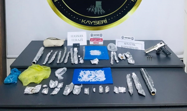 Uyuşturucu taciri 2 kişi yakalandı!