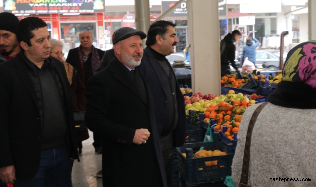 Başkan Çolakbayrakdar, pazarcı esnafını ziyaret etti!