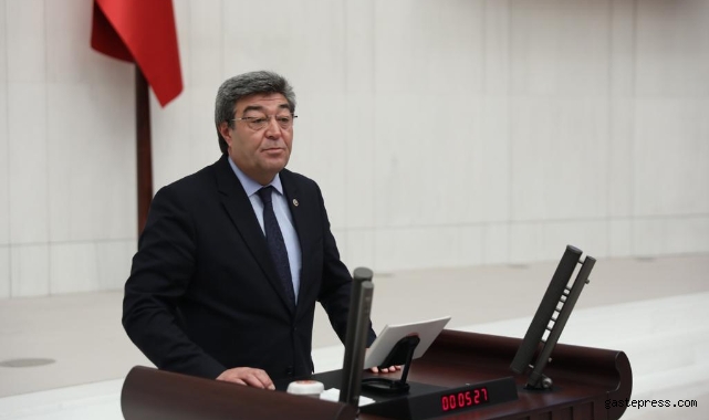 Milletvekili Dursun Ataş, "Kayseri'de yaşayan Suriye'liler Whatsap üzerinden korsan taksicilik yapıyor"