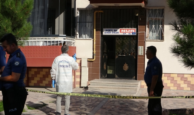 Komşular arasında "çöp" kavgası kanlı bitti: 2 yaralı!