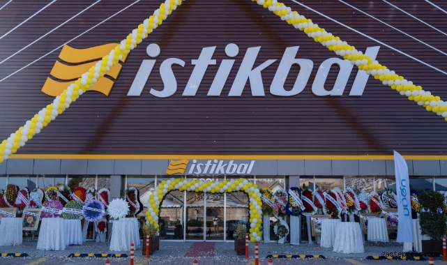İstikbal, 691. Mağazasını Kayseri'de Güliz Ayla Konseri ile Açtı!
