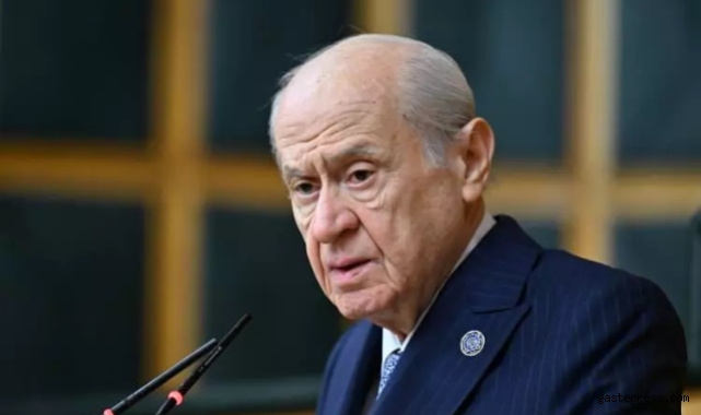 Bahçeli'nin gündem olan çıkışı gazete manşetlerinde!