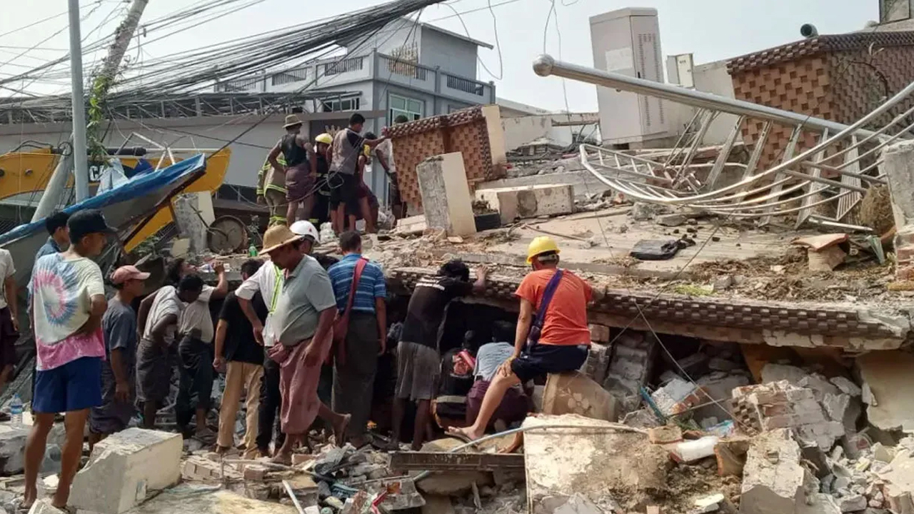 Myanmar'da deprem felaketi! Ölü sayısı belli oldu!