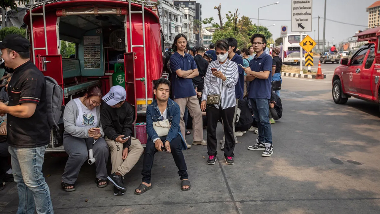 Myanmar'daki depremlerde ölü ve yaralı sayısı artıyor!