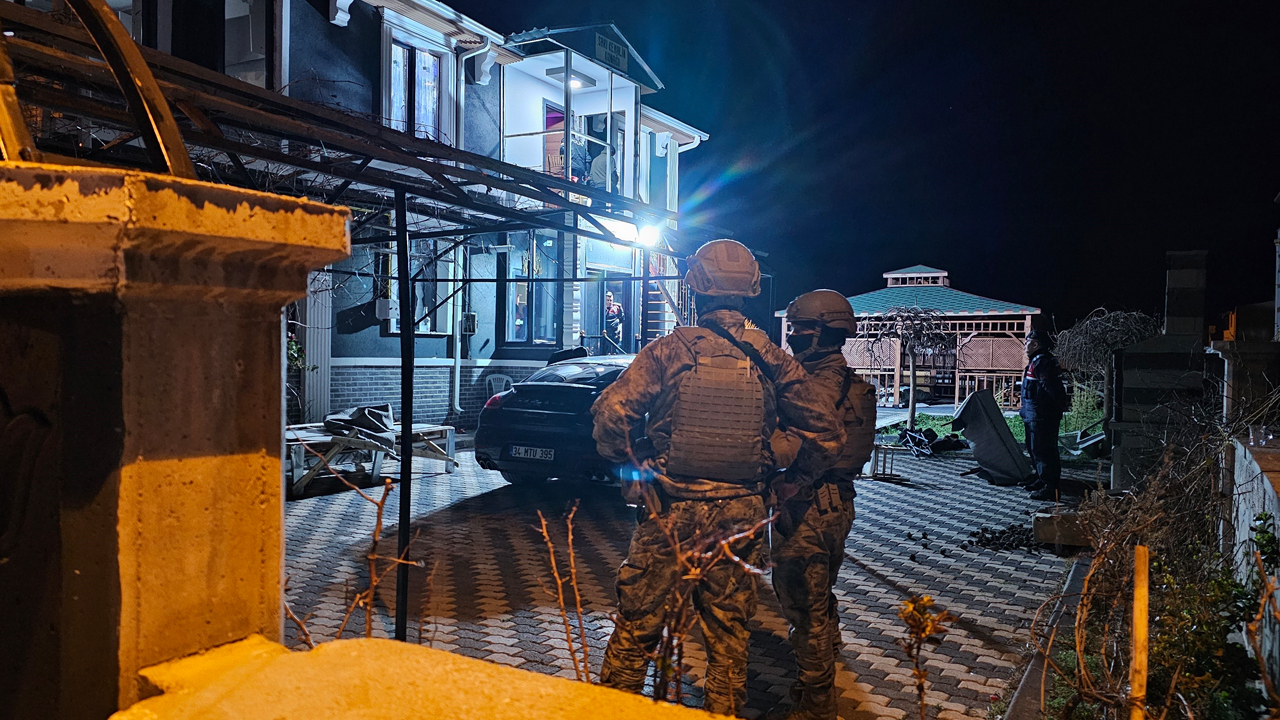 Kayseri'de polise silah gösteren şahsı yakalamak için operasyon düzenlendi!