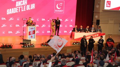 Arıkan: "Siyasi tercihleri üzerinden firmaları, sanatçıları boykot adı altında hedef göstermeyi yanlış buluyoruz"