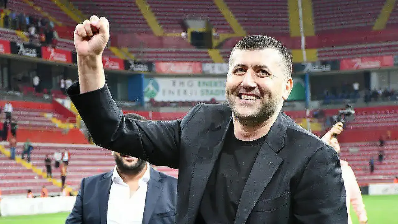 MHP’li Vekil Baki Ersoy’dan Gece Yarısı Burak Yılmaz’a Övgü Dolu Mesaj: “Adam Gibi Adam!”