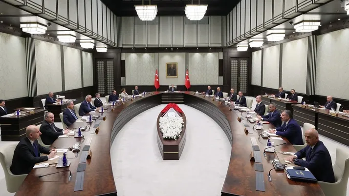 Kabine toplanıyor! Ana gündem İstanbul depremi!