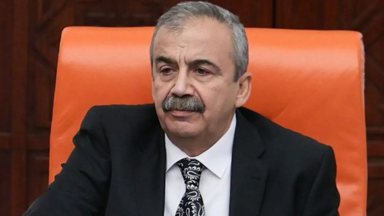 Sırrı Süreyya Önder'den gelen haberler kötü!