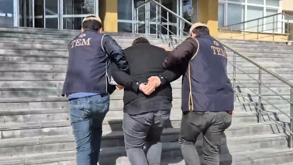 FETÖ'nün gaybubet evine operasyon: 3 gözaltı!