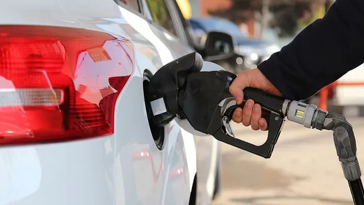 Akaryakıta Peş Peşe Zamlar! Benzin ve Motorin Fiyatları Yükseldi!