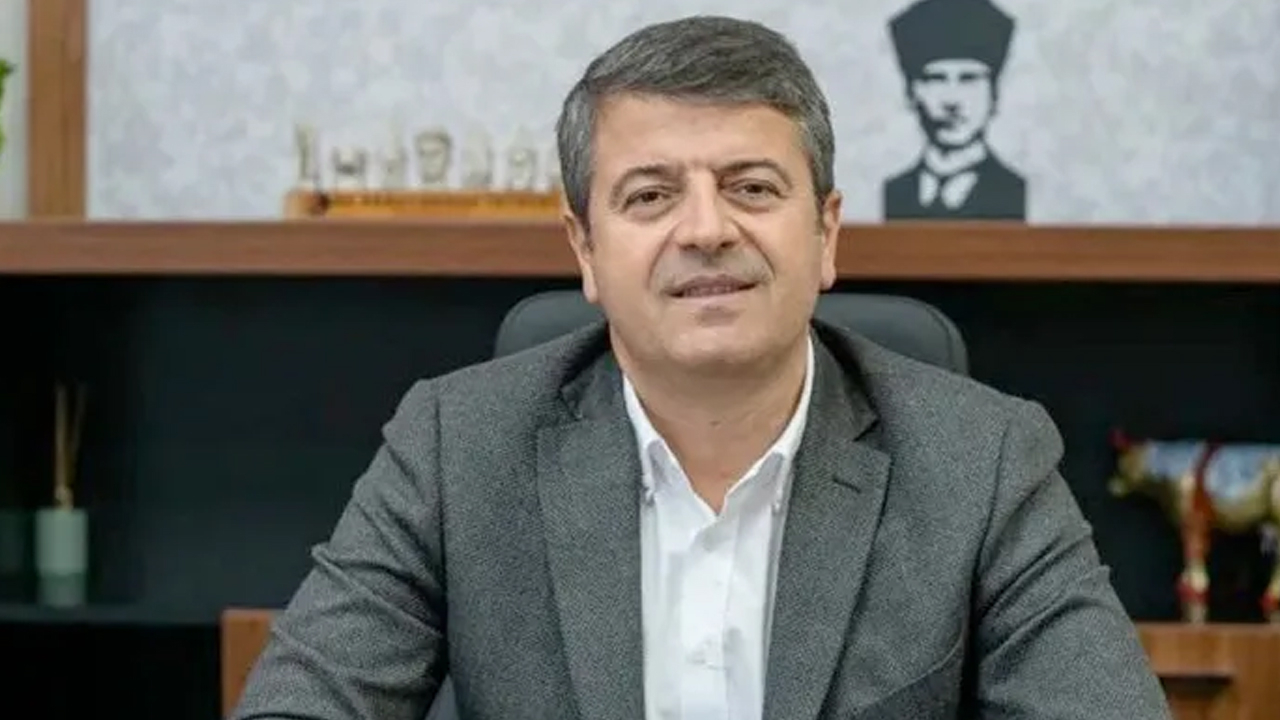 Adıyaman Belediye Başkanı Abdurrahman Tutdere görevine iade edildi!