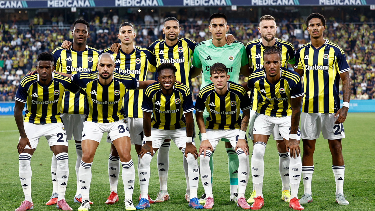 Fenerbahçe, UEFA Şampiyonlar Ligi 3. ön eleme turunda Feyenoord’u 5-2 mağlup etti!