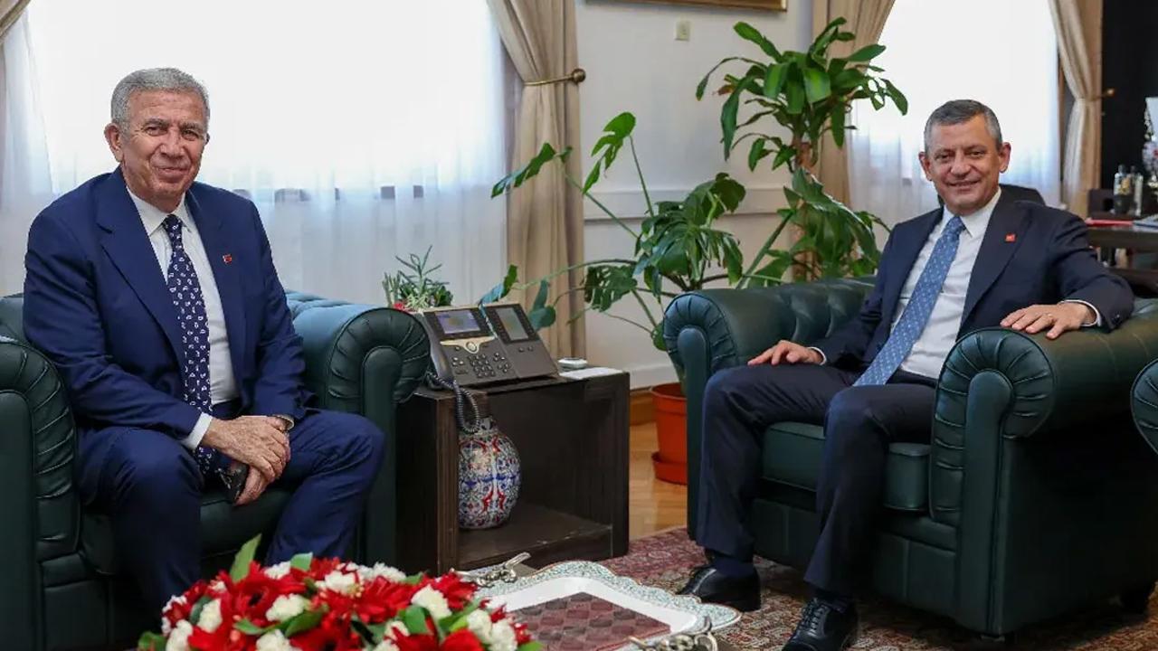 Mansur Yavaş, Özgür Özel'i ziyaret etti! 'Umuyorum soruşturmaya gerek görmezler'