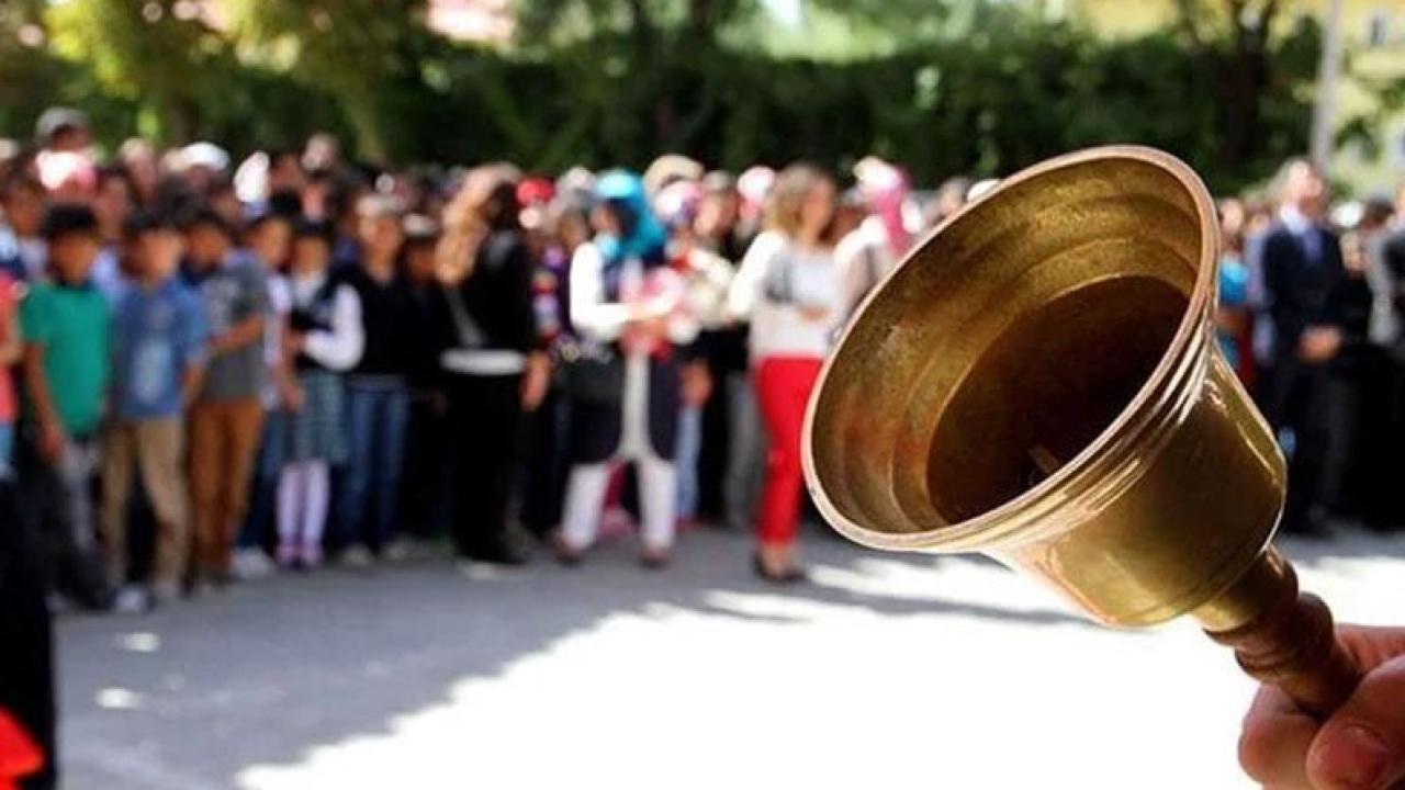 Ara Tatil Sona Erdi, Okullarda İlk Ders Zili Yeniden Çaldı!