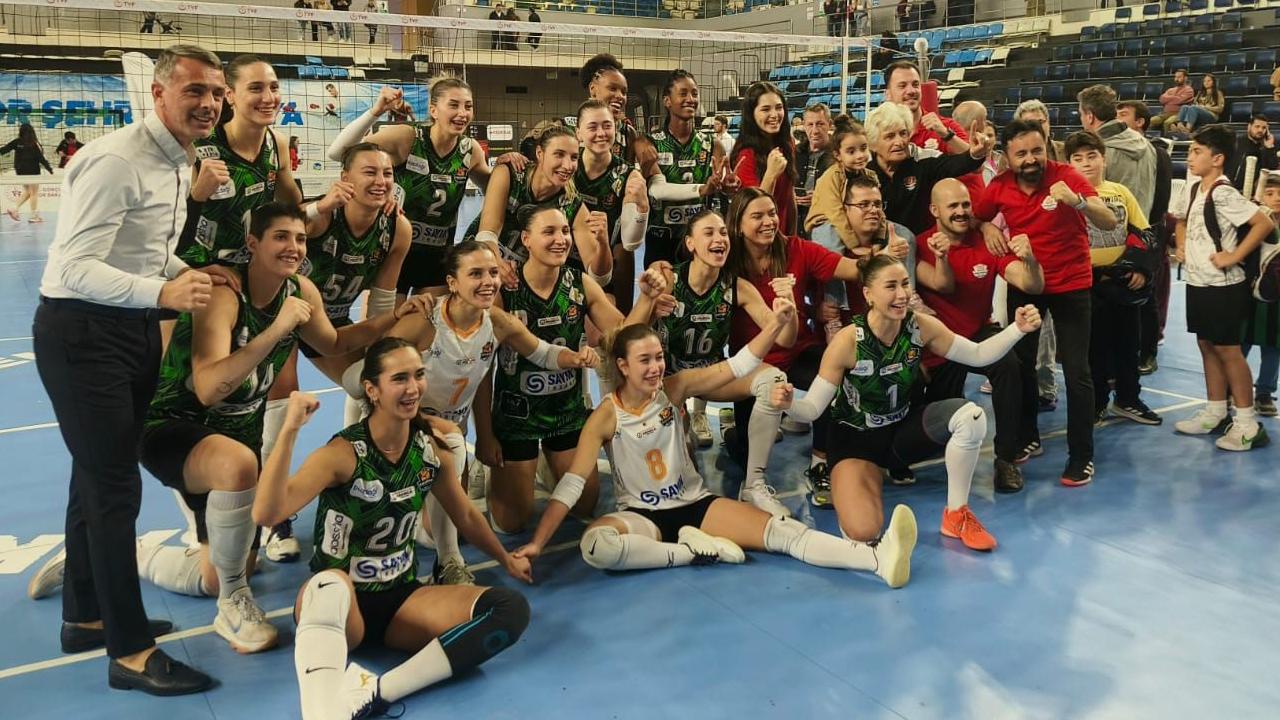 Sakarya Voleybol'dan Tarihi Çıkış: Bütün Gözler Sultanlar Ligi'nde!