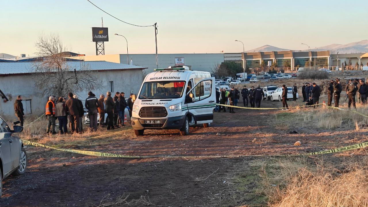 Koyun otlatma cinayetinin şüphelileri baba-oğul yakalandı!