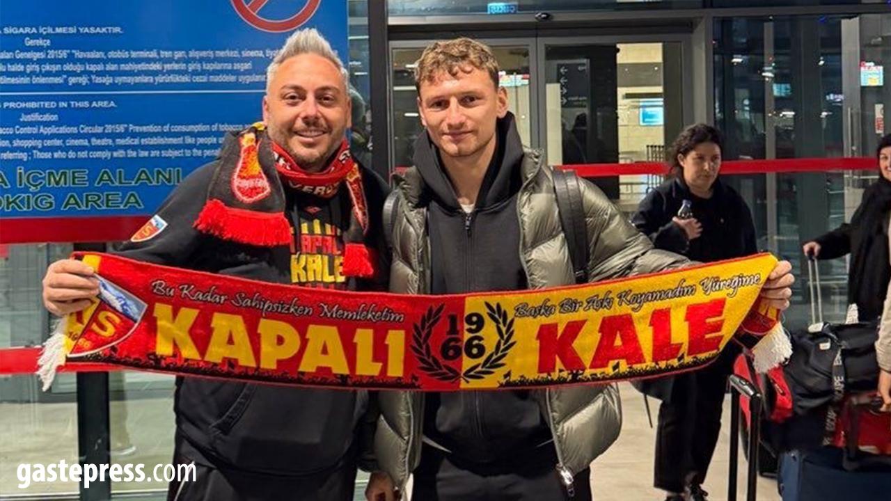 Kayserispor’un yeni golcüsü Fedor Chalov Kayseri’ye geldi!