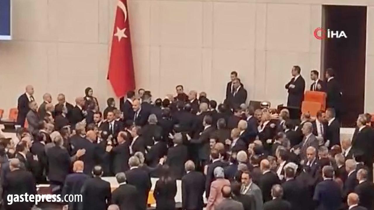TBMM’de Bakanların Yemin Töreninde Gerginlik!