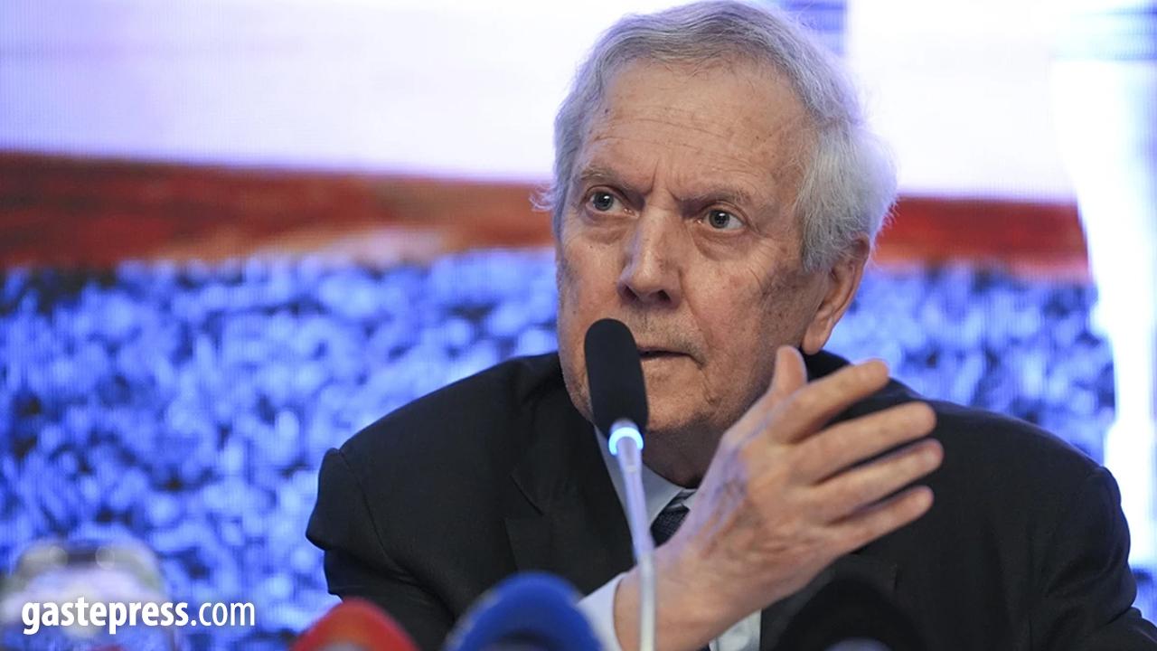 Aziz Yıldırım 'İsimleri belli' diyerek 2 transferi duyurdu!