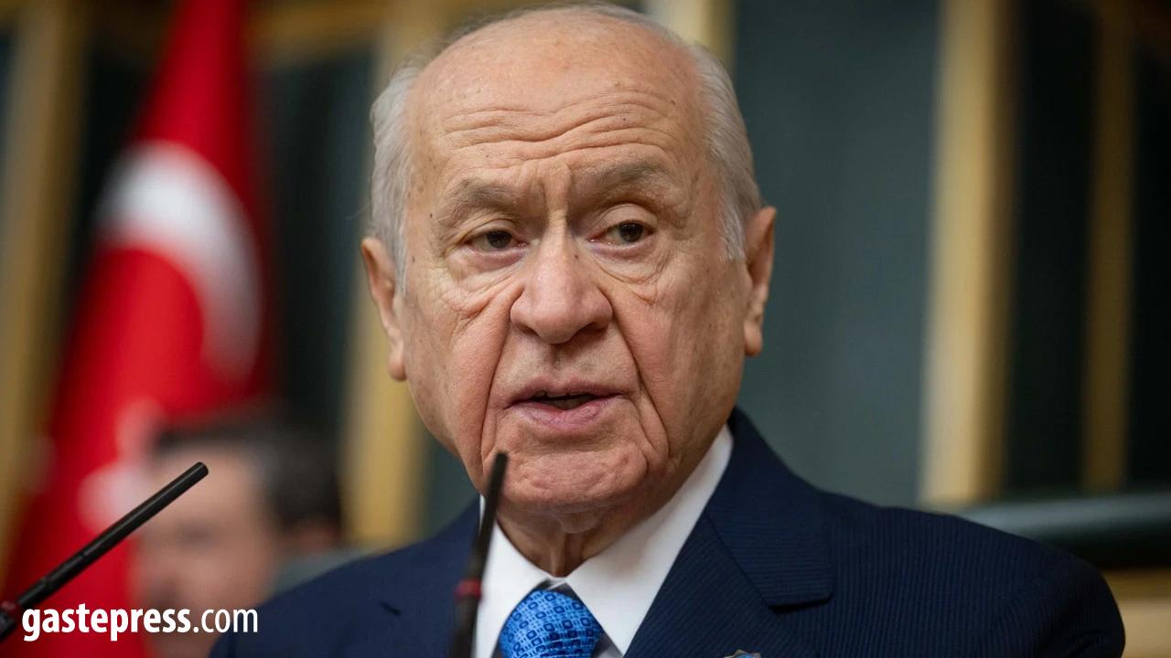 Bahçeli’den Dikkat Çeken Hamle: CHP’nin İki İsmiyle Bayramlaştı!