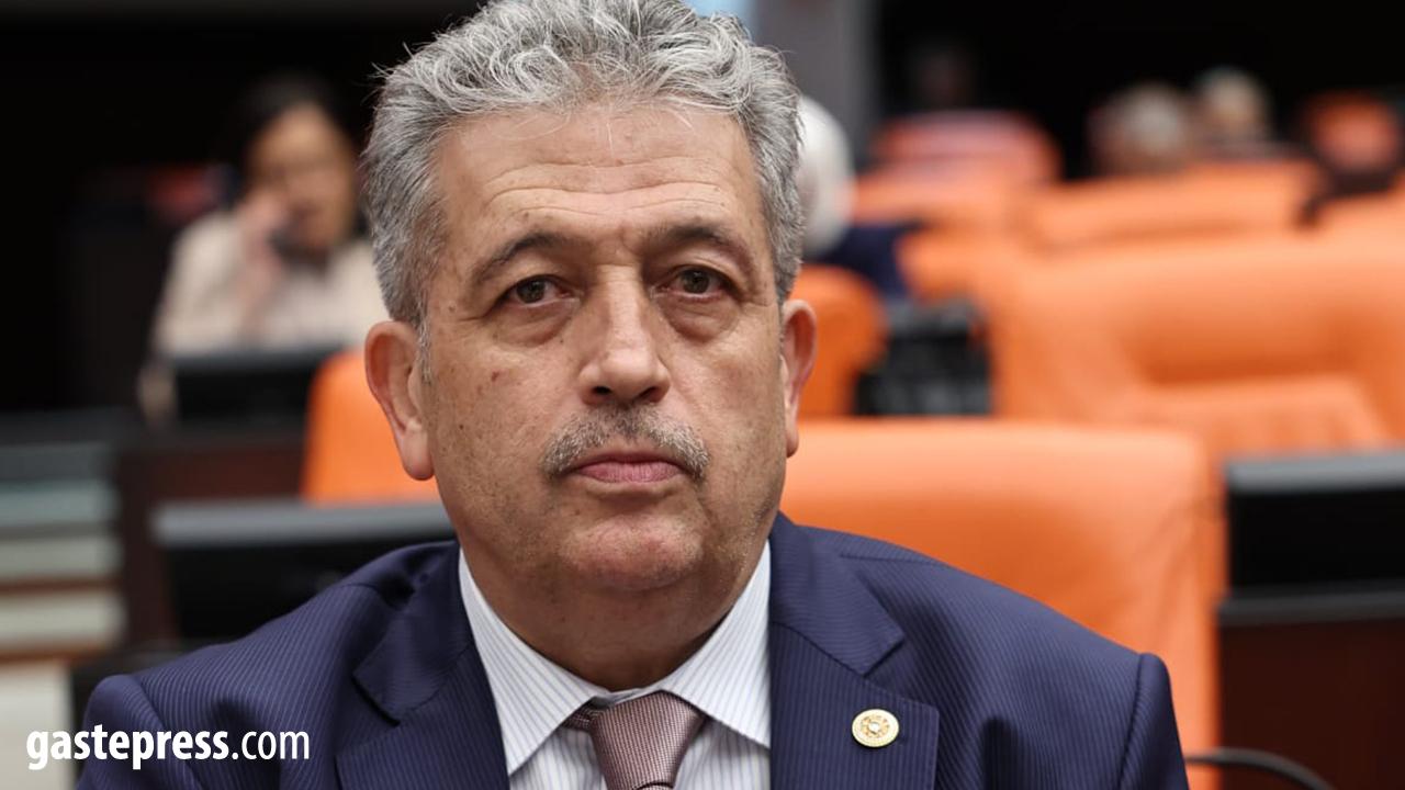 Bayar Özsoy: “Kayseri’mize Sağlanan Bitüm Desteği Hayırlı Olsun”