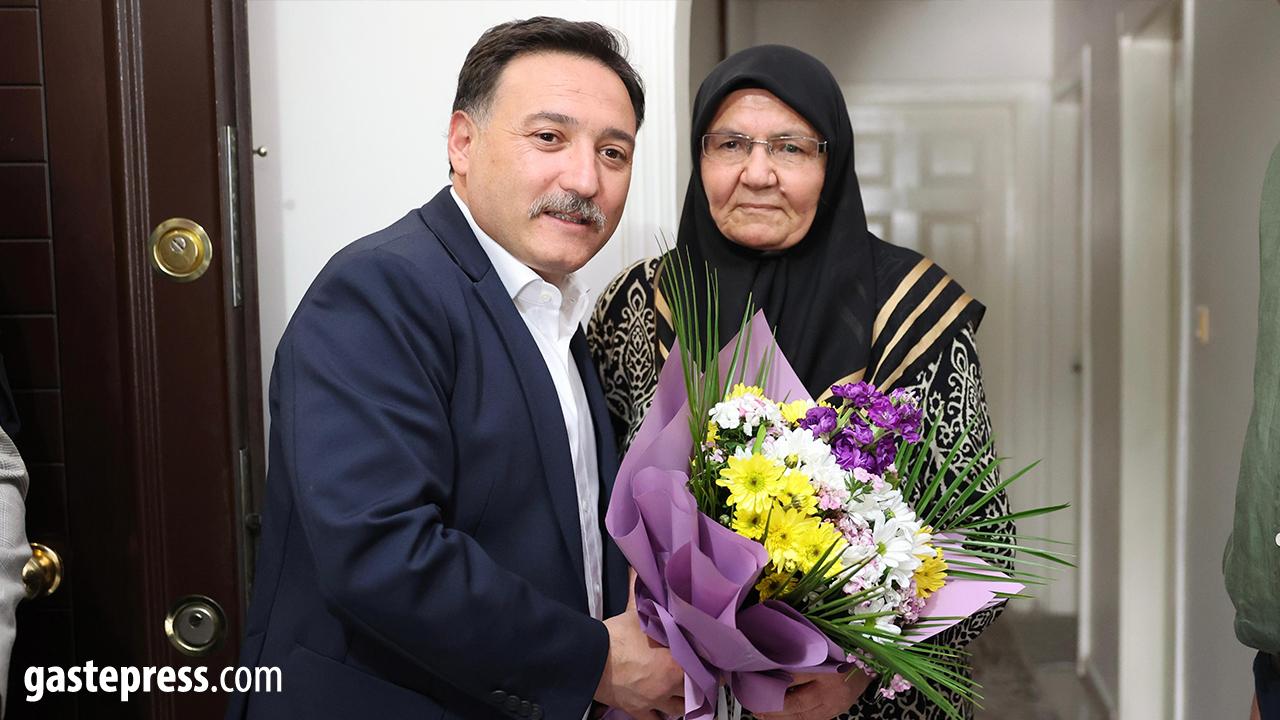 Gökmen Çiçek’ten Anneler Günü’nde şehit annelerine anlamlı ziyaret!
