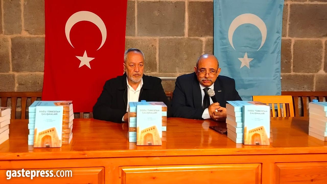 Kayseri'de 'Doğu Türkistan' konuşuldu!