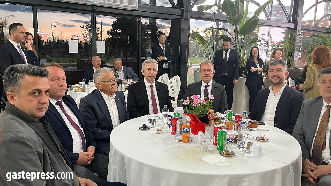 Mansur Yavaş’tan Memduh Büyükkılıç açıklaması: “Seçime tek aday gideceğiz”