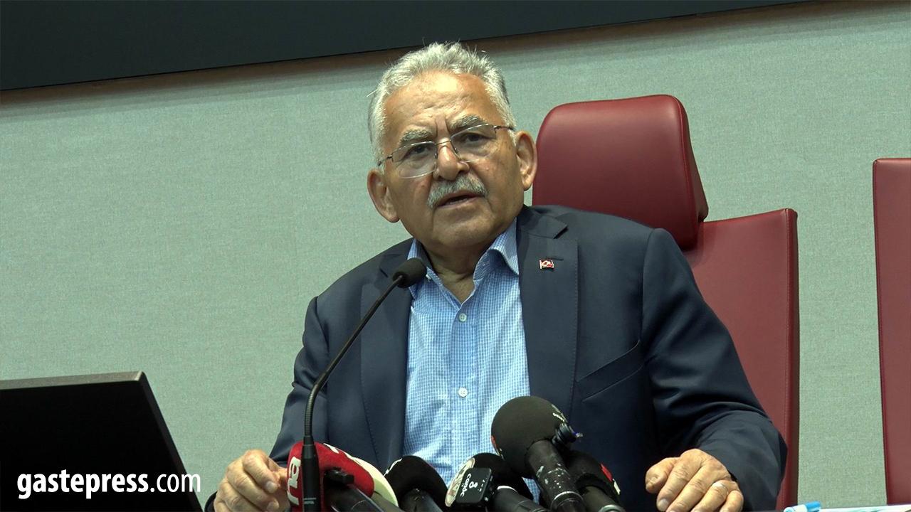 Memduh Büyükkılıç: “Kayserispor Bizim En Önemli Değerimiz”