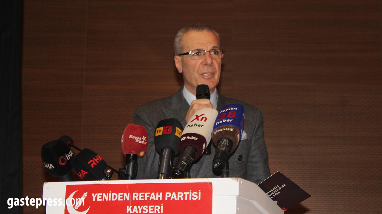 YRP’li Osmanağaoğlu’ndan AK Parti’ye geçen meclis üyelerine sert sözler: “Çürüyen yaprağın düşmesi çınarı yıkmaz”
