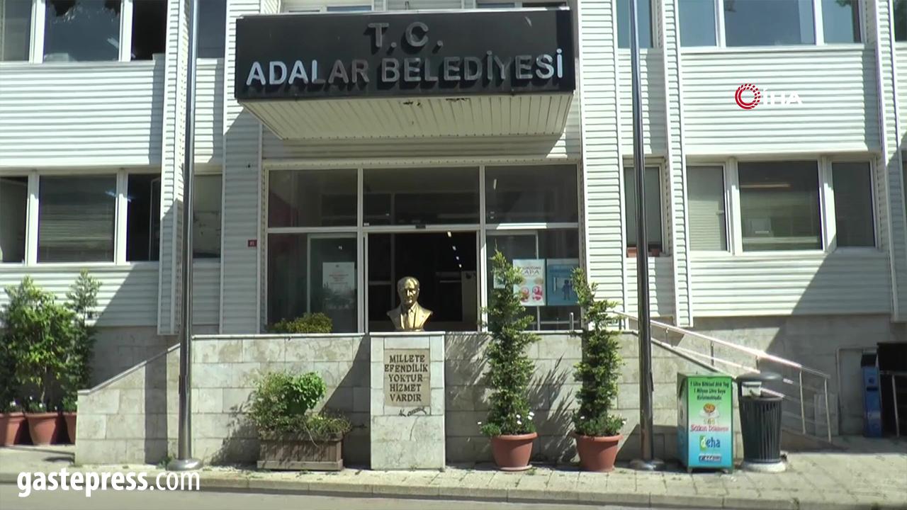 Adalar Belediyesi'ne Rüşvet Operasyonu: Başkan Akpolat Dahil 35 Şüpheli Tutuklandı!