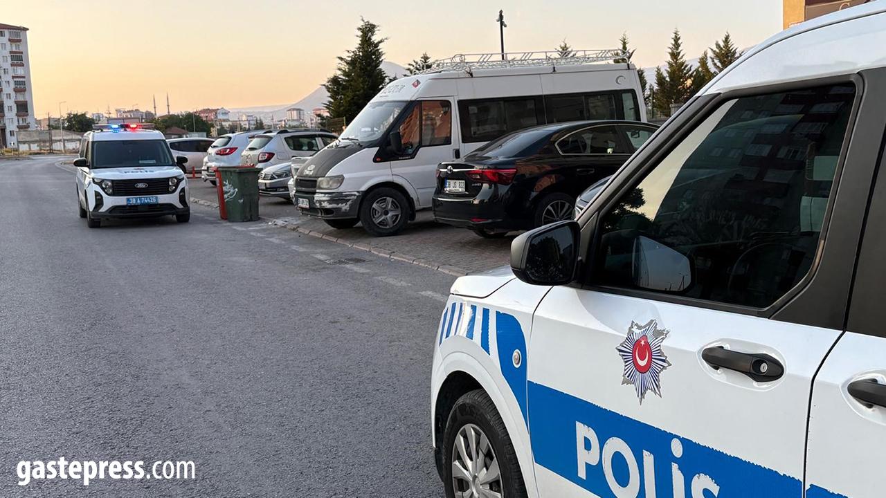 Kayseri'de Acı Olay: 39 Yaşındaki Şahıs Evinde Ölü Bulundu!