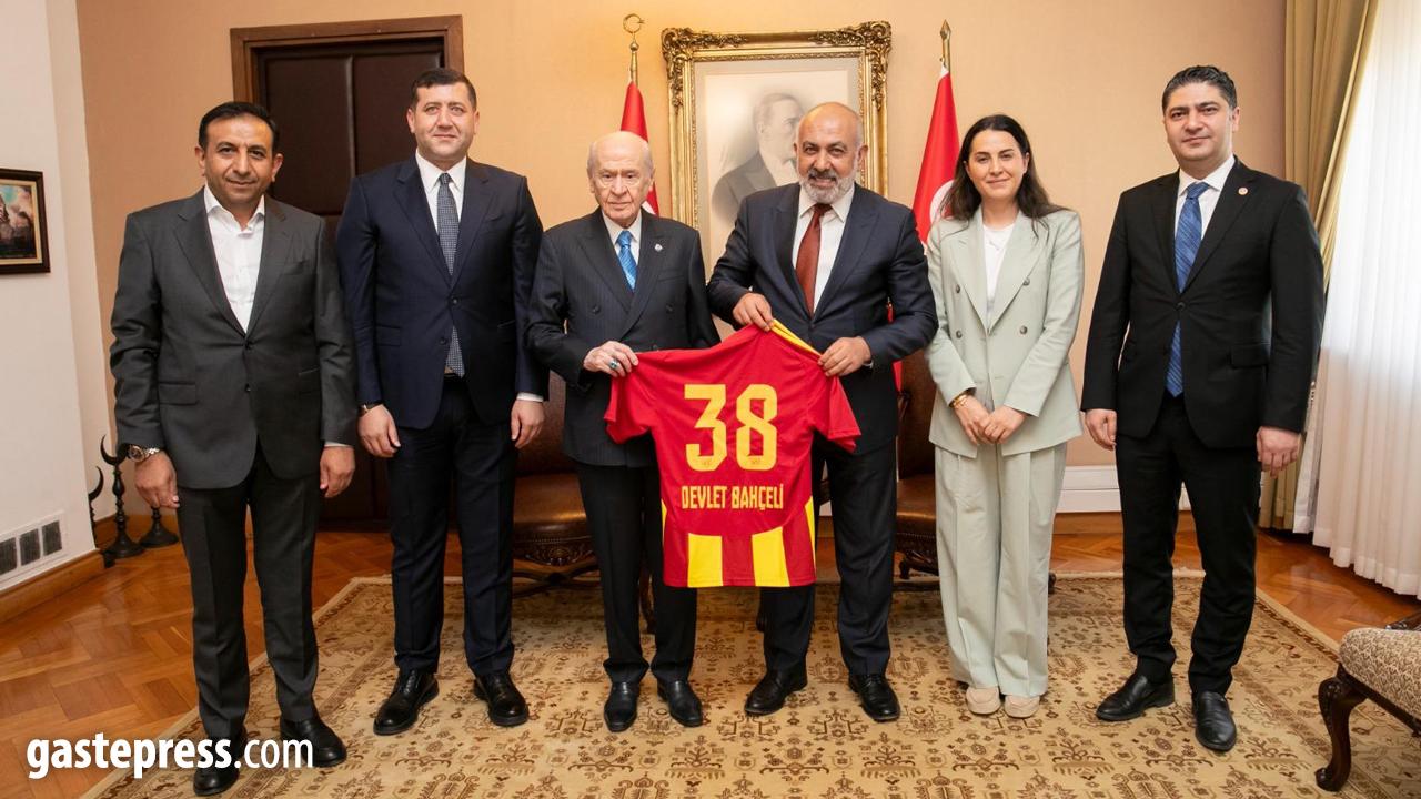 Kayserispor Yönetiminden Devlet Bahçeli'ye Ziyaret!