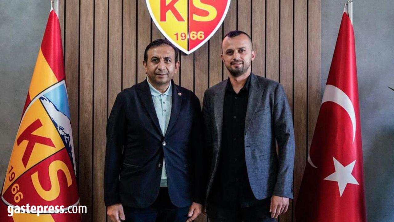 Kayserispor’dan ‘İlhan Parlak istifa etti’ iddialarına yalanlama!