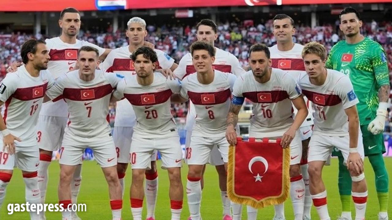 Mağlubiyet ağır geldi! Maç sonunda futbolcular hüngür hüngür ağladı...
