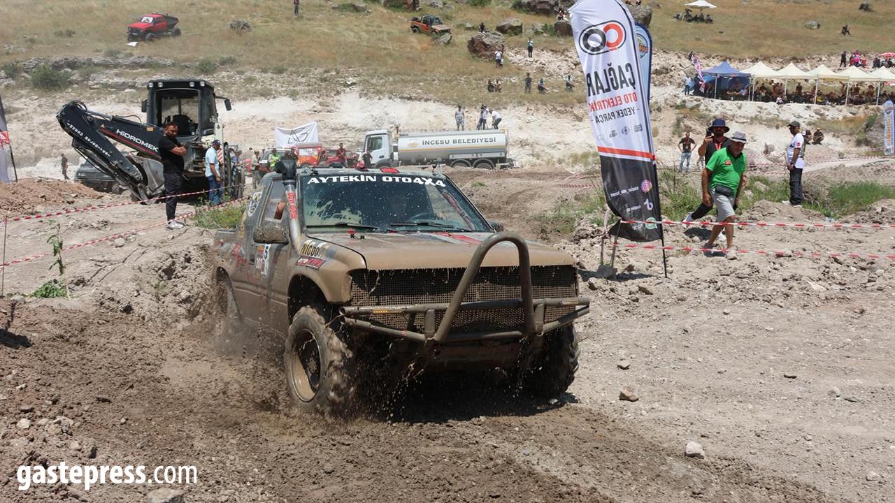 İncesu'da Off-Road Heyecanı: 32 İlden 57 Takım Kıyasıya Yarıştı!