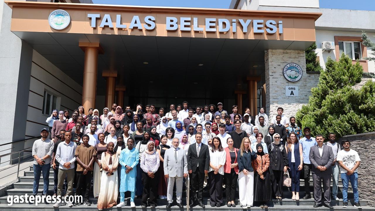 Talas'ta renkli buluşma!